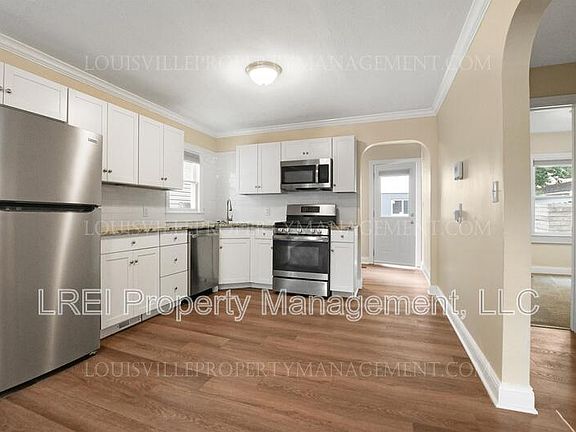 2nd image of 1041 Dixon Ave