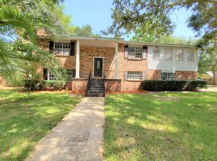 11500 Pine Dr, Gulfport, MS 39503