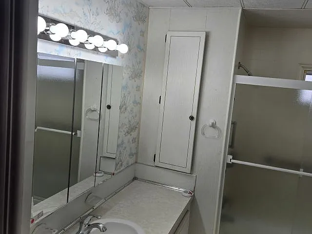 217 48th Ave W #331 — Photo 5