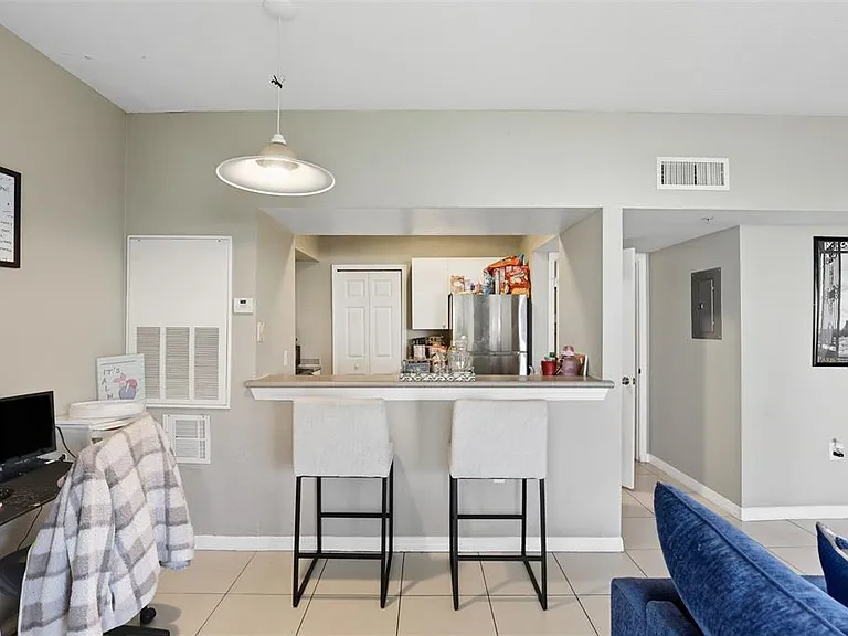 5132 City St #317 — Photo 5