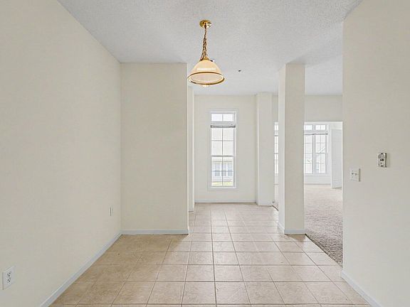 4th image of 2521 Friedland Pl