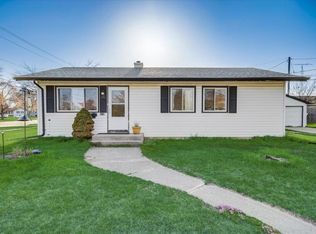 8456 17th Ave, Kenosha, WI 53143