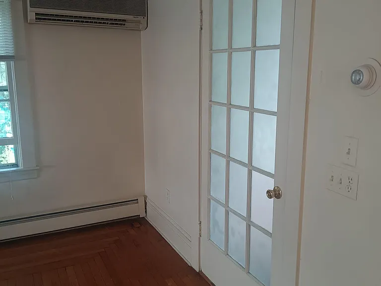 27 Ogden St #2 — Photo 78