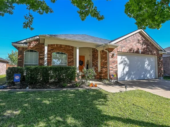 7468 Tormes, Grand Prairie, TX 75054