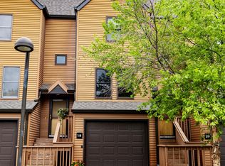 1415 W Gateway Cir S Unit 19, Fargo, ND 58103