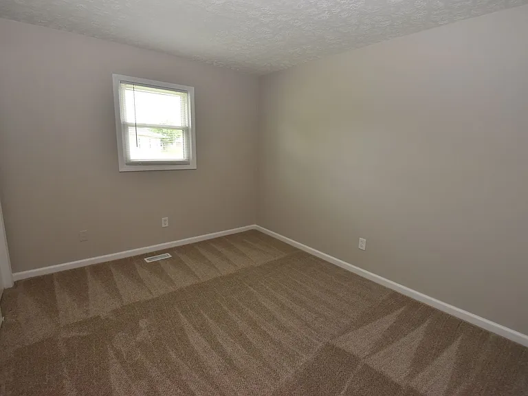 1439-1441 Coachlite Dr — Photo 9