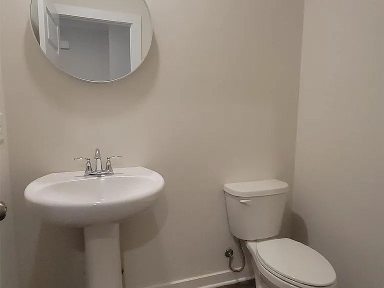 7203 Chatfield Way NW — Photo 5
