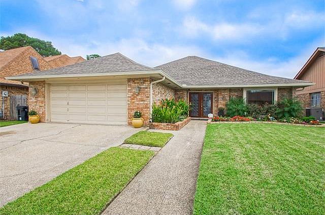 1st image of 7211 Lake Barrington Dr