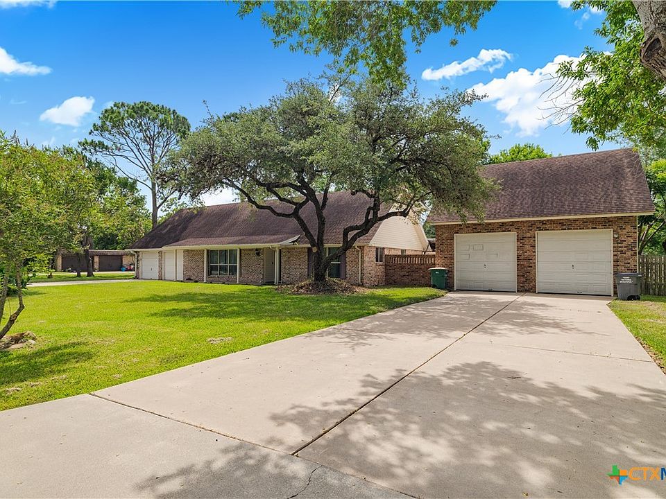 1st image of 105 Tropical Dr