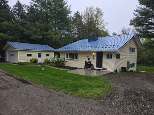 504 Union St, Fenton, MI 48430