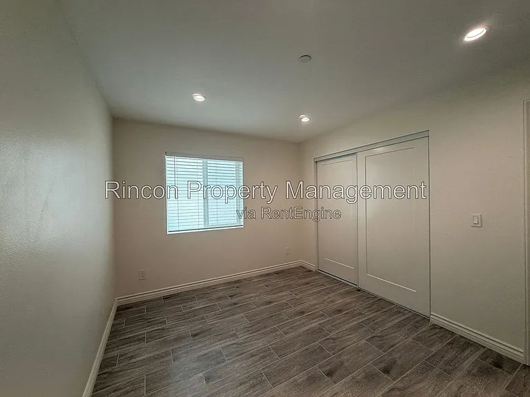 921 Aurora Dr #A — Photo 10