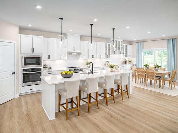 3rd image of 1105 Lacebark Dr