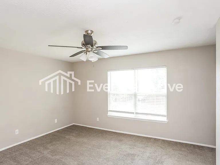 2026 Bridger Dr — Photo 12