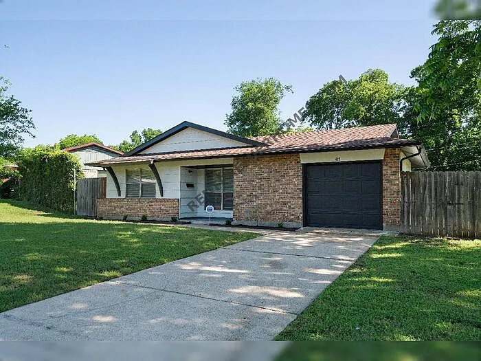 417 Goldwood Dr