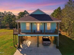 209 White Harbor Rd, Long Beach, MS 39560