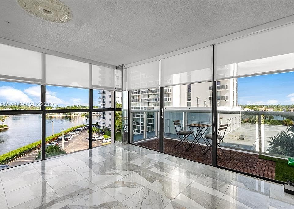 1st image of 20505 E Country Club Dr APT 533