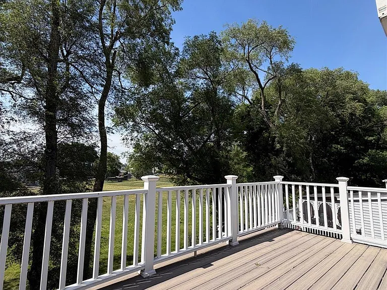 57 Clarendon Ave #1 — Photo 23