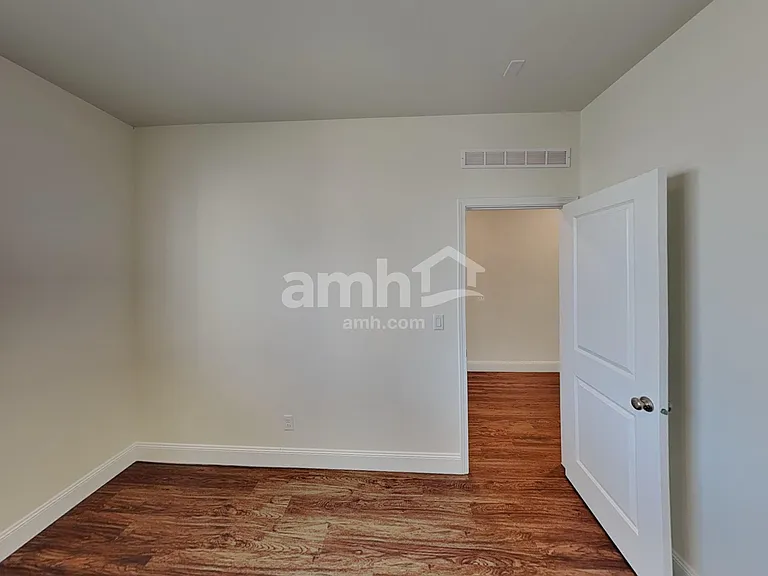 2703 W 3340 S — Photo 12