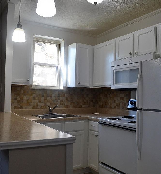 1st image of 3809 Ferdinand Pl APT 33