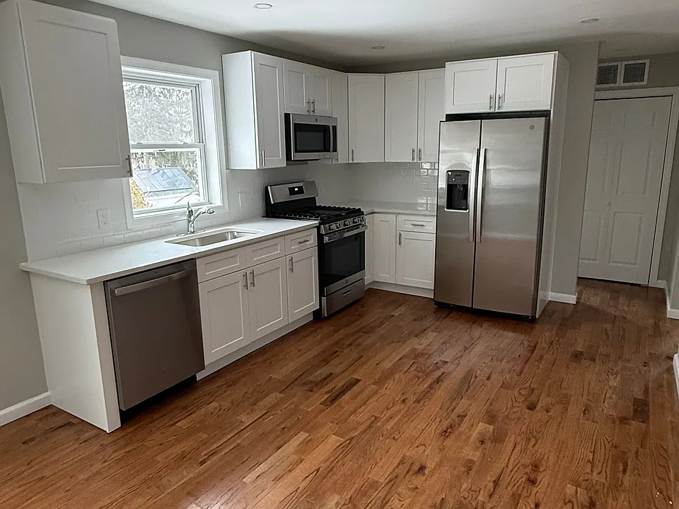 69 Rosemary St #1