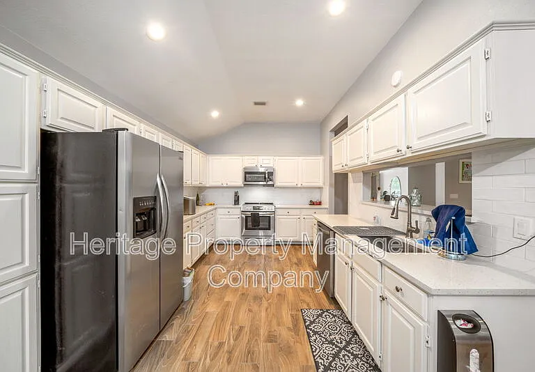 13511 Thessaly — Photo 15