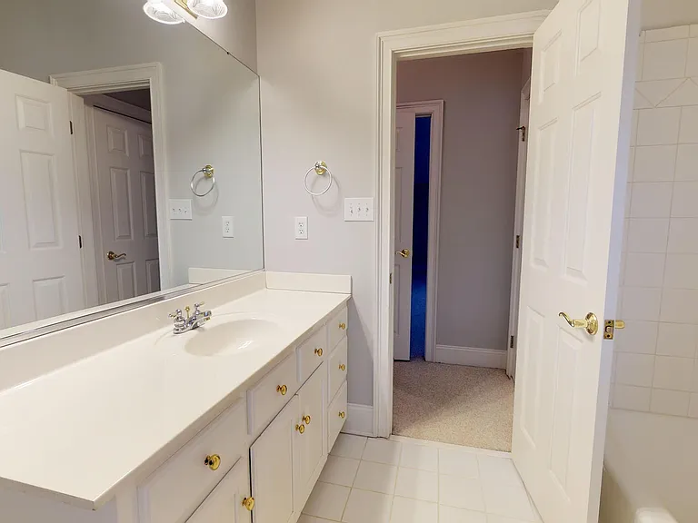 1105 Randolph Oaks Ct — Photo 12
