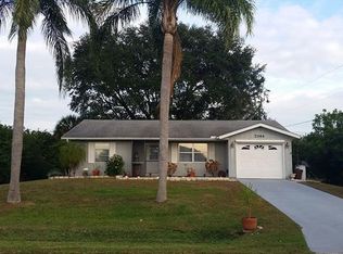 7044 Nichols St, Englewood, FL 34224