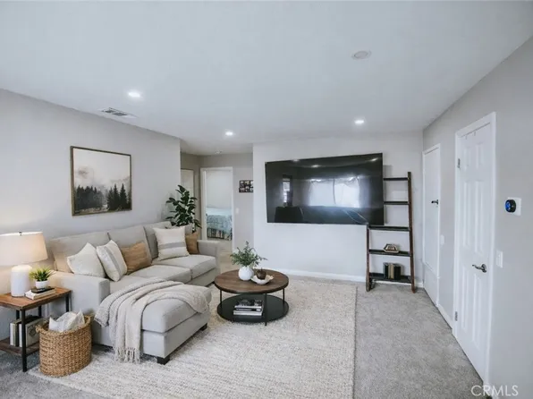 1554 Border Ave Unit G, Corona, CA 92882