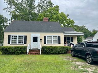 208 Winston Ave, Bennettsville, SC 29512