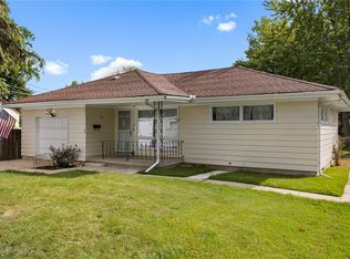 1132 N Oakcrest Ave, Decatur, IL 62522