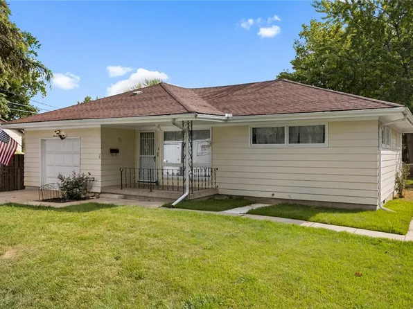 1132 N Oakcrest Ave, Decatur, IL 62522