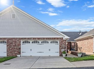 2360 Highway 31 W APT 104, White House, TN