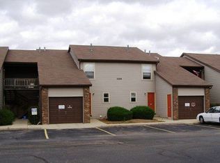 1332 Holloway Dr APT 90, Plymouth, IN 46563