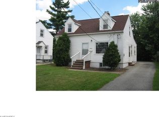 5251 Henry St, Maple Heights, OH 44137