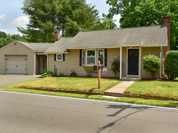 20 Battle Street, Somers, CT 06071