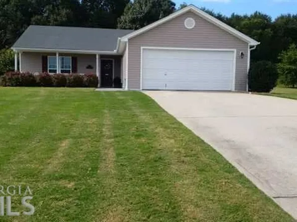 1042 Tia Dr, Bethlehem, GA 30620