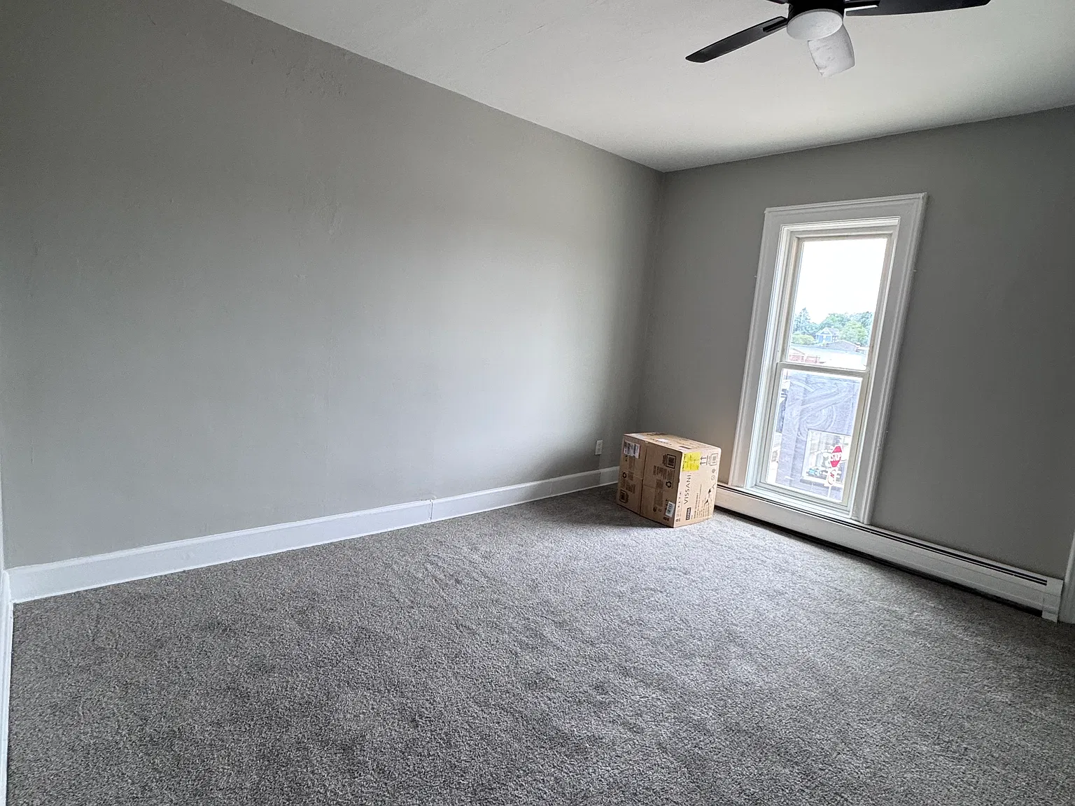 2 bed, $1,600 — Photo 3