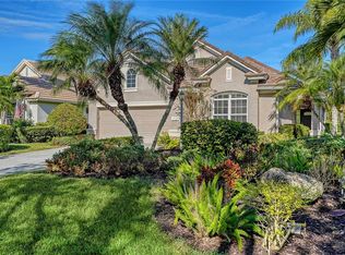 6519 Oakland Hills Dr, Lakewood Ranch, FL 34202