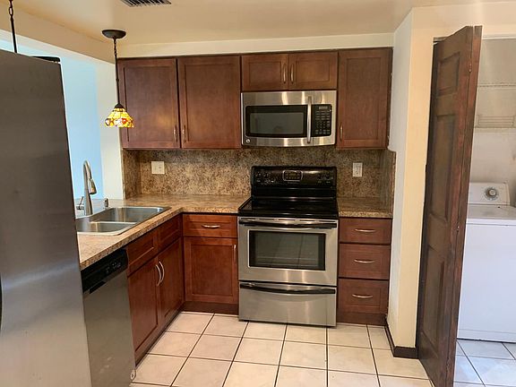 2nd image of 8969 Springtree Lakes Dr