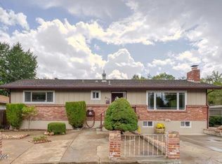 820 Rosewood Dr, Reno, NV 89509