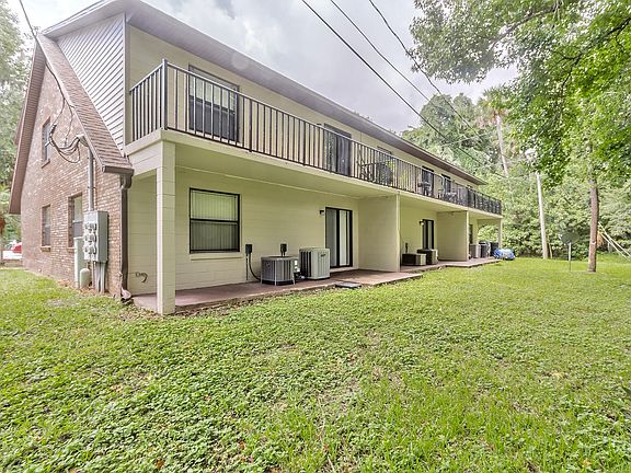4th image of 1666 Spring Garden Ct