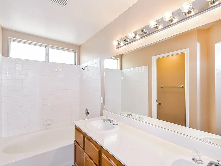 1707 Black Hills Way — Photo 12