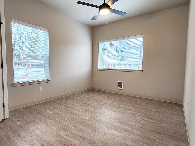 The Vicara Apartments & Townhomes — Photo 30