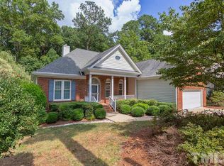 1916 Amity Hill Ct, Raleigh, NC 27612