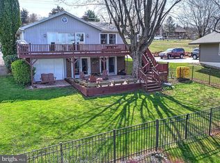 28 Lake Meade Dr, East Berlin, PA 17316