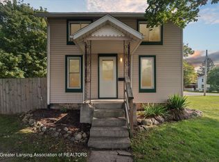 1211 Water St, Eaton Rapids, MI 48827