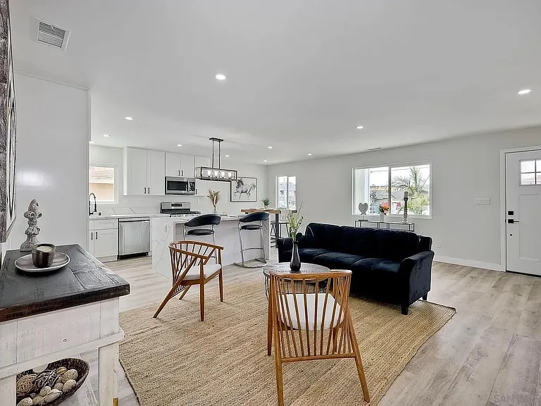 575 Florida St — Photo 10