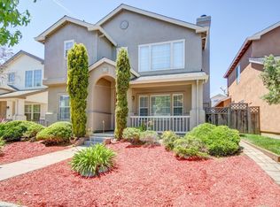 1627 Beacon Hill Dr, Salinas, CA 93906