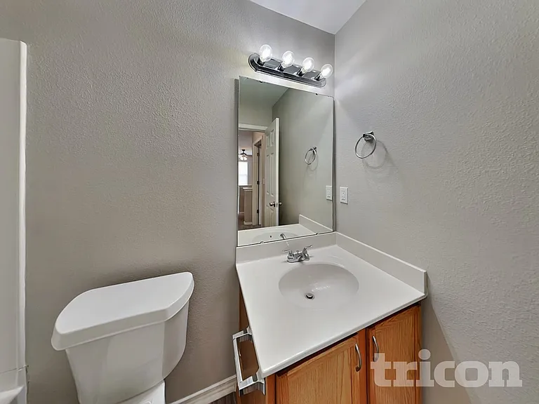 969 Willow Creek Dr — Photo 14