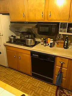 3 bed, 1400 sqft, $2,100 — Photo 1